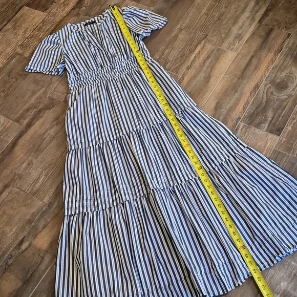 Quince 100% Organic Cotton Poplin Tiered Maxi Dress in Hudson Stripe, Small - Picture 7 of 13